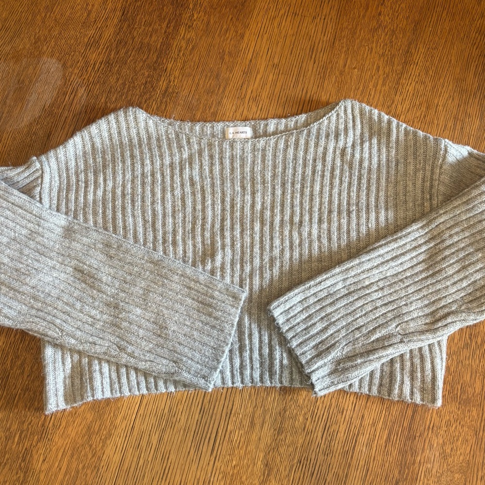 La Hearts Gray Ribbed Crop Crewneck Sweater